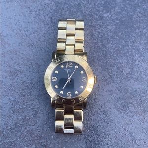 Marc Jacobs gold watch